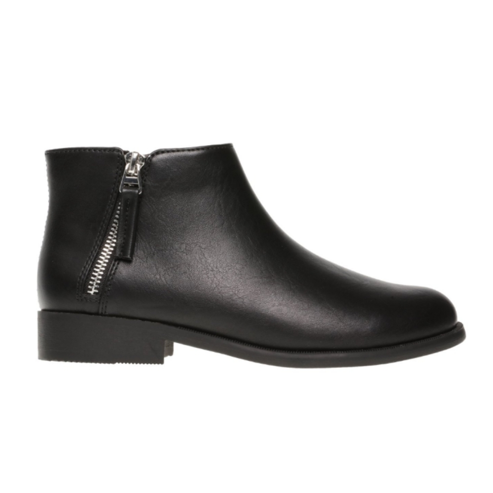 Time and Tru Ladies Zip Boots